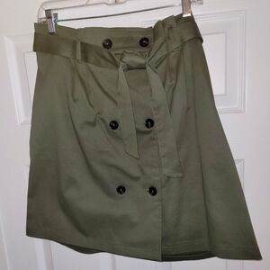 NWT Reitmans size 12 skirt